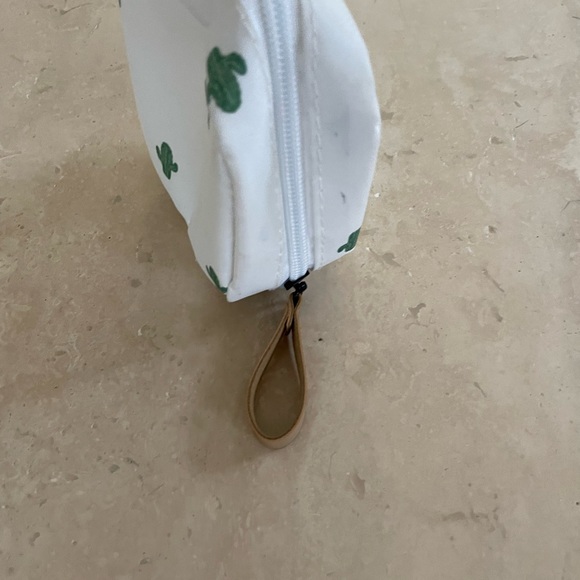 Small travel jewelry case / makeup bag with cactus print - Picture 4 of 6